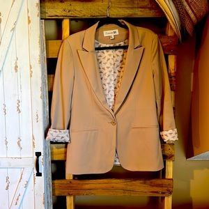 Beige blazer